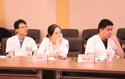 富春动态丨第二期重症沙龙“呼吸衰竭与机械通气”专题研讨会圆满举行